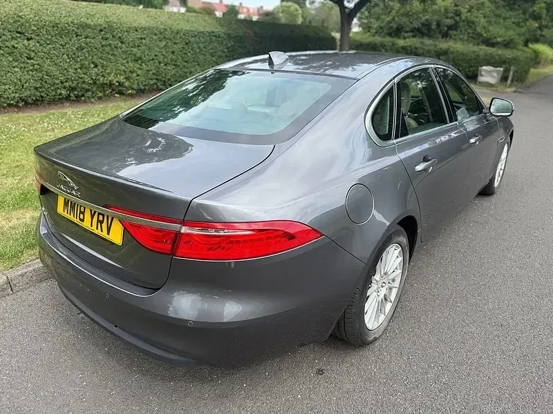 Used Jaguar XF Prestige 2018 Grey Sedan