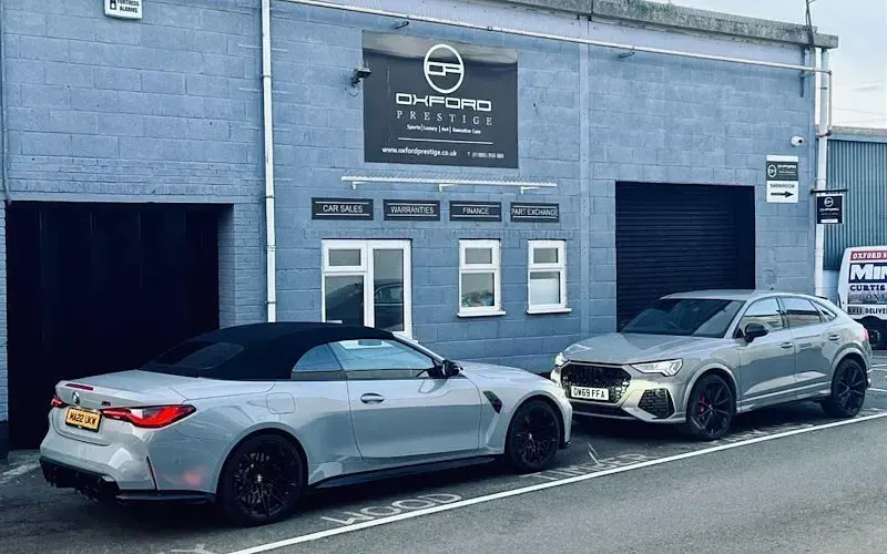 Used Mercedes E220 AMG line 177 HP (130 kW) 2015 Blue Cabriolet