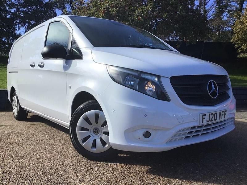 White Used 2020 Mercedes Vito Progressive MPV | £10,990 (Super price) - Image 1/4
