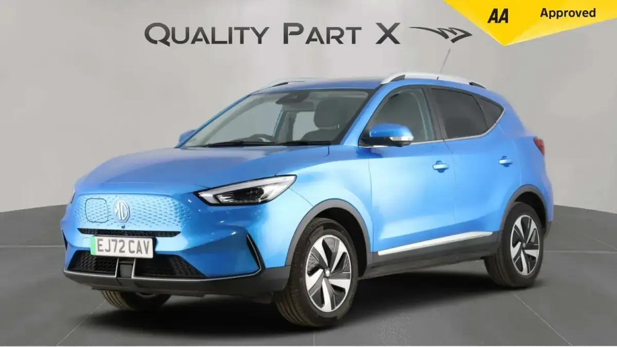 Käytetty MG ZS Trophy 114 kW (156 HP) 2022 Sininen Katumaasturi