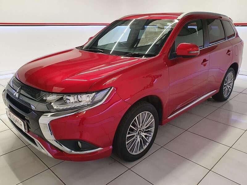 Used Mitsubishi Outlander P-HEV 2020 Red Estate