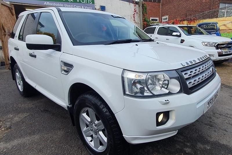 White Used 2011 Land Rover Freelander 2 SUV | £4,995 (Good price) - Image 1/1