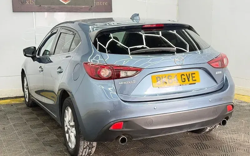 Usado Mazda 3 120 HP (88 kW) 2016 Citadino