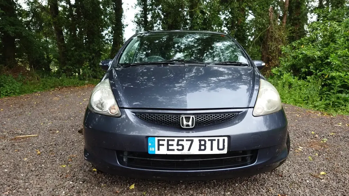 Used Honda Jazz SE 83 HP (61 kW) 2007 Grey Hatchback