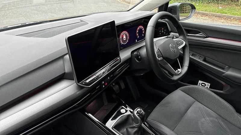 Used VW Golf VIII Match 150 HP (110 kW) 2025 Dolphin grey metallic