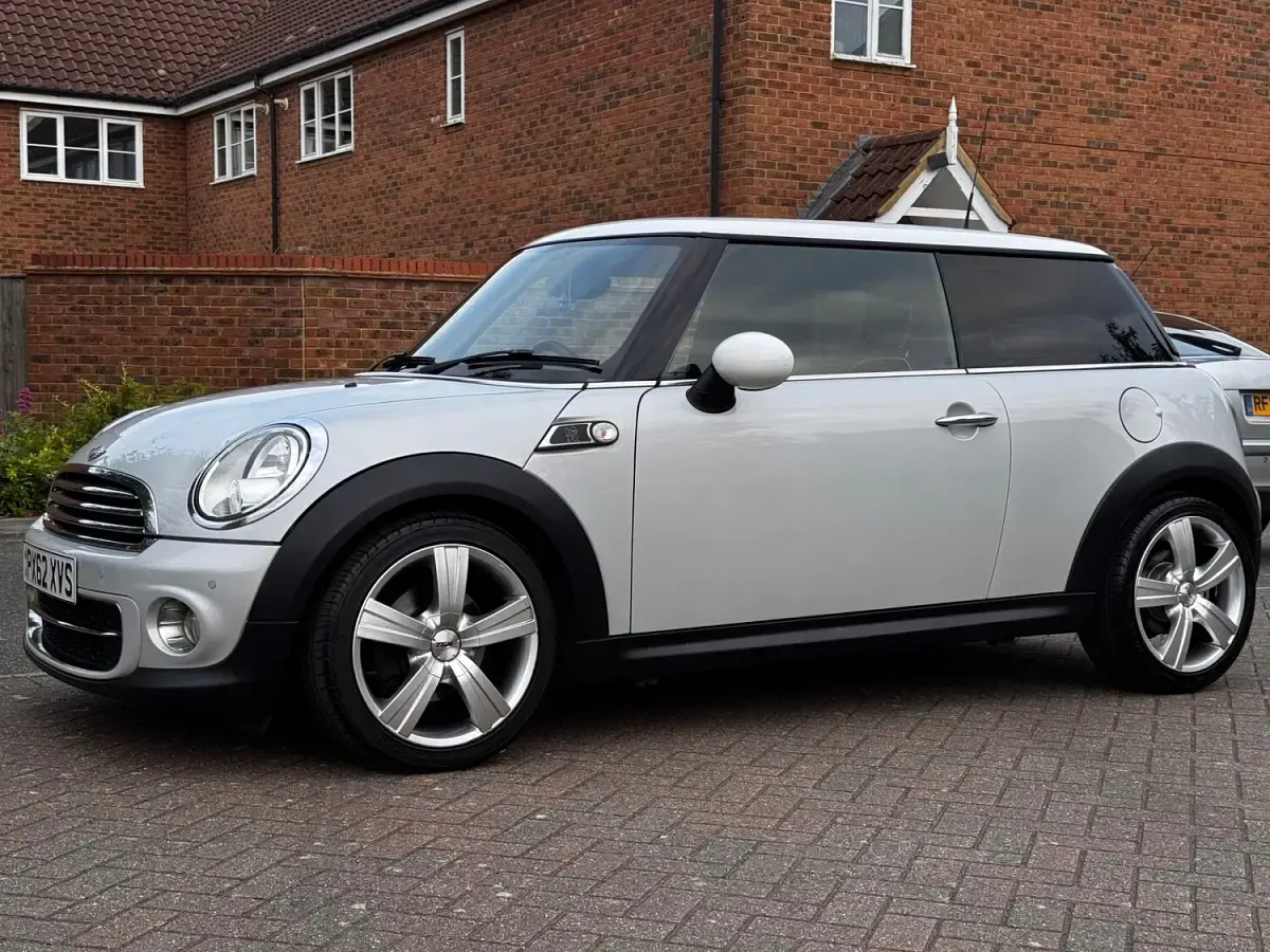 Used Mini Cooper D Hatch 2012 Silver Hatchback