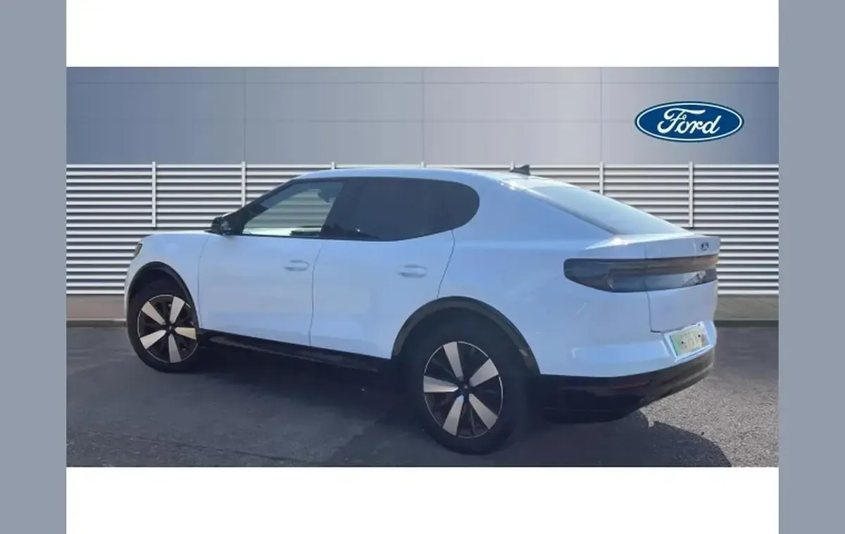 Used Ford Capri Select 210 kW (286 HP) 2025 White SUV