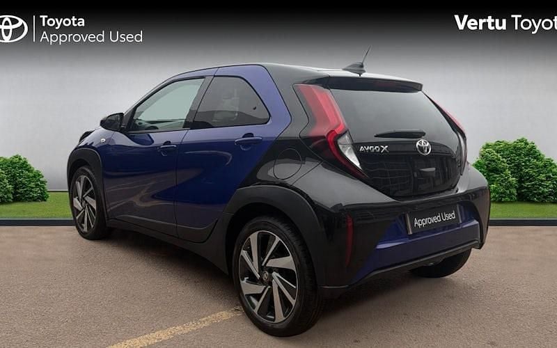 Used Toyota Aygo X 72 HP (52 kW) 2025 SUV