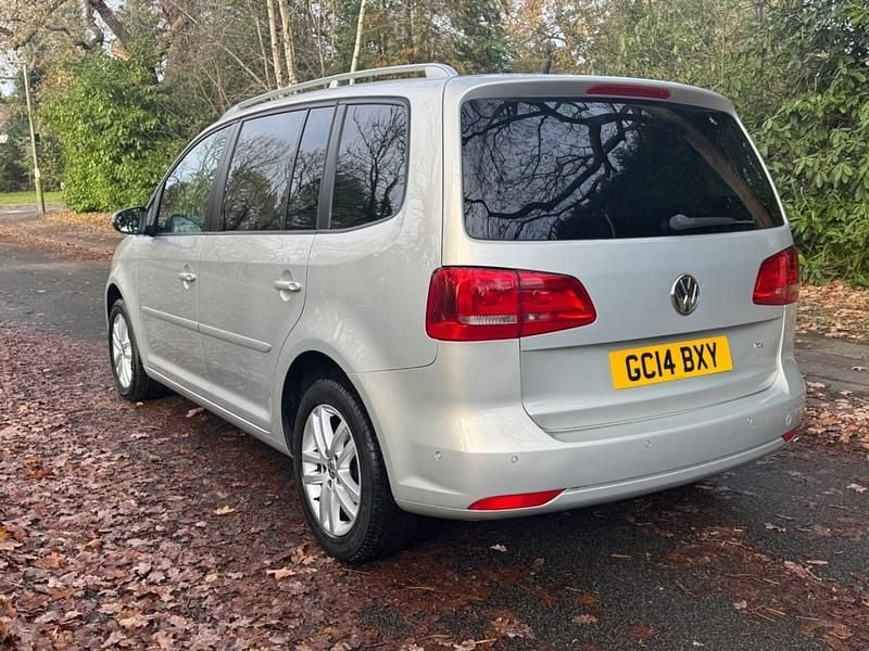 Used VW Touran SE 105 HP (77 kW) 2014 Silver MPV