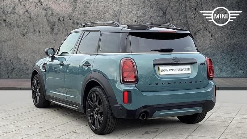 Used Mini Cooper Countryman Exclusive 134 HP (98 kW) 2022 Green SUV