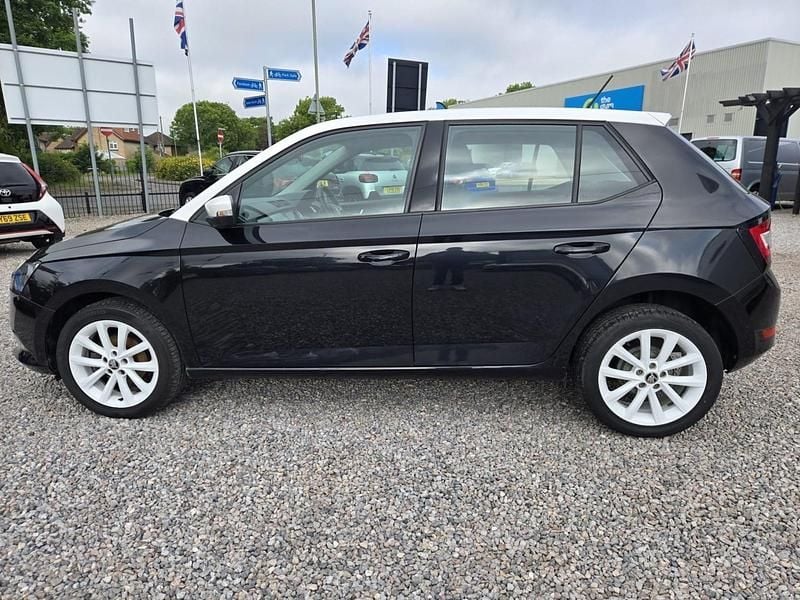 Used Skoda Fabia Colour Edition 75 HP (55 kW) 2018 Black Hatchback
