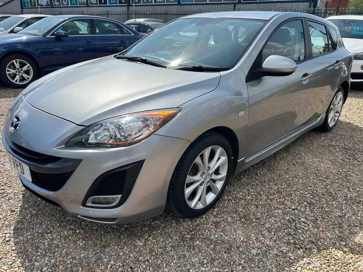 Used Mazda 3 105 HP (77 kW) 2011 Silver Hatchback
