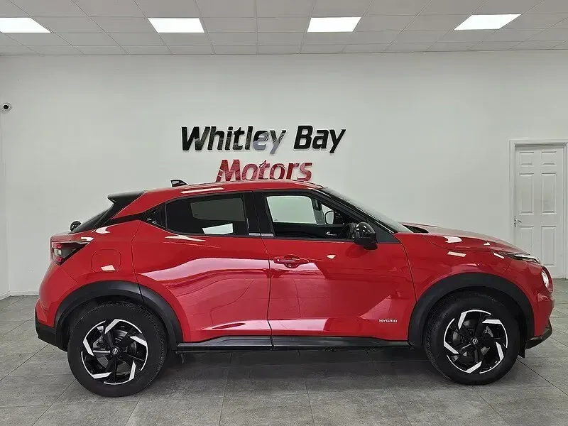 Used Nissan Juke N-Connecta 143 HP (105 kW) 2023 Red SUV