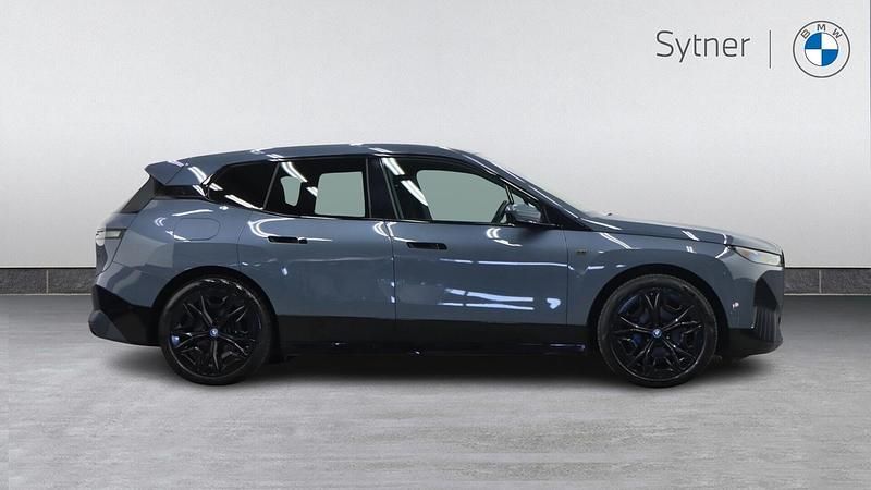 Usado BMW iX Comfort Edition 449 kW (611 CV) 2022 Gris SUV