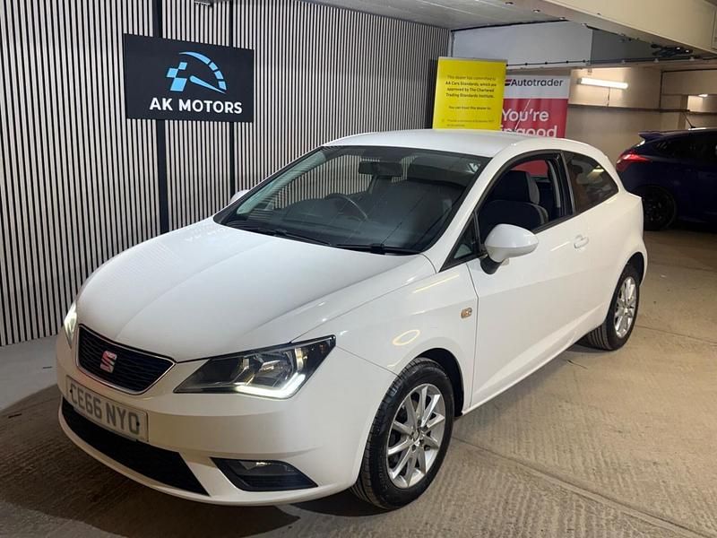 Used Seat Ibiza SE Technology 2016 White Hatchback