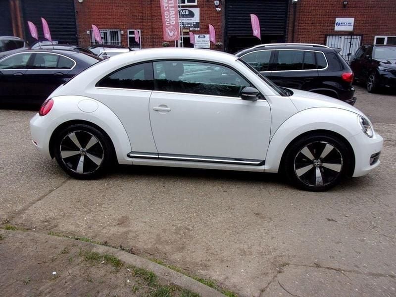 Usado VW Beetle Sportline 2014 Branco Citadino
