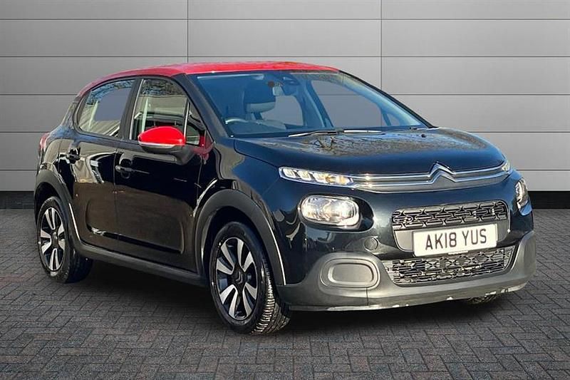 Perla nera black with sport red roof Used 2018 Citroën C3 Feel Hatchback | £7,690 (Fair price) - Image 1/4