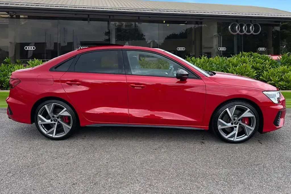 Used Audi S3 Advanced 310 HP (228 kW) 2023 Red Sedan