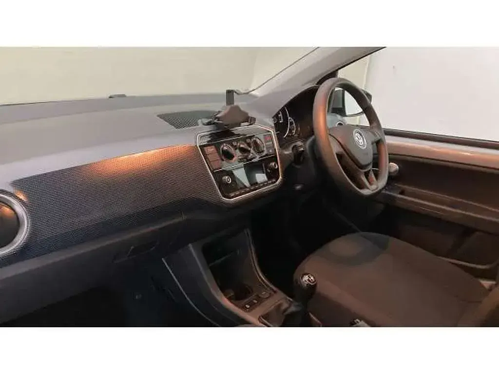 Used VW up! Edition 60 HP (44 kW) 2019 Hatchback