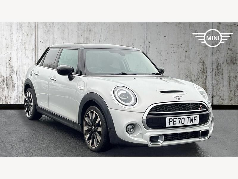 Used Mini Cooper S Exclusive 189 HP (139 kW) 2020 Silver Hatchback