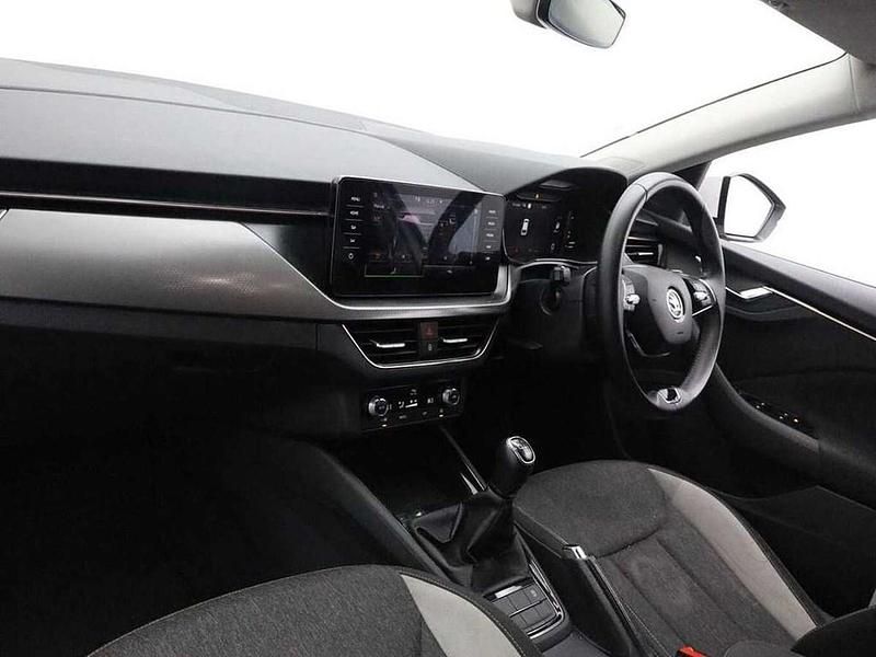 Used Skoda Scala SE L 150 HP (110 kW) 2023 White Hatchback