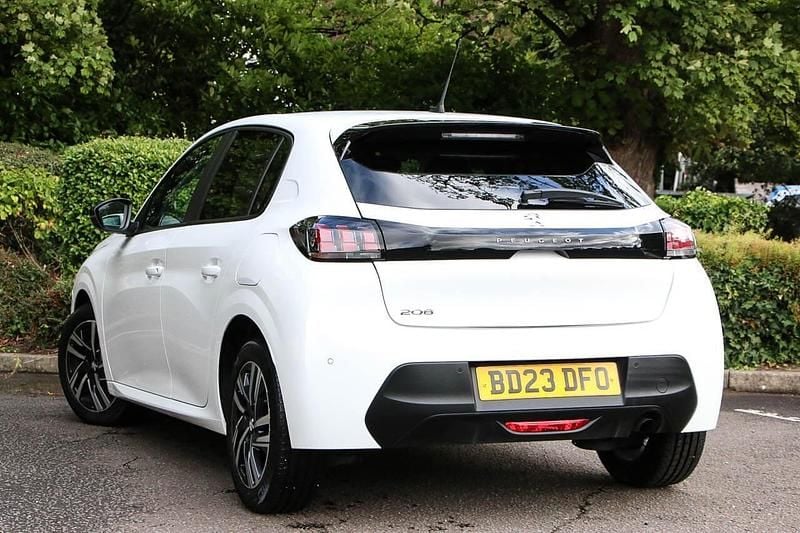 White Used 2023 Peugeot 208 Active+ Hatchback | £11,562 (Fair price) - Image 1/4