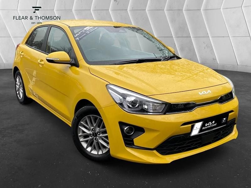 Used Kia Rio 2023 Yellow Hatchback