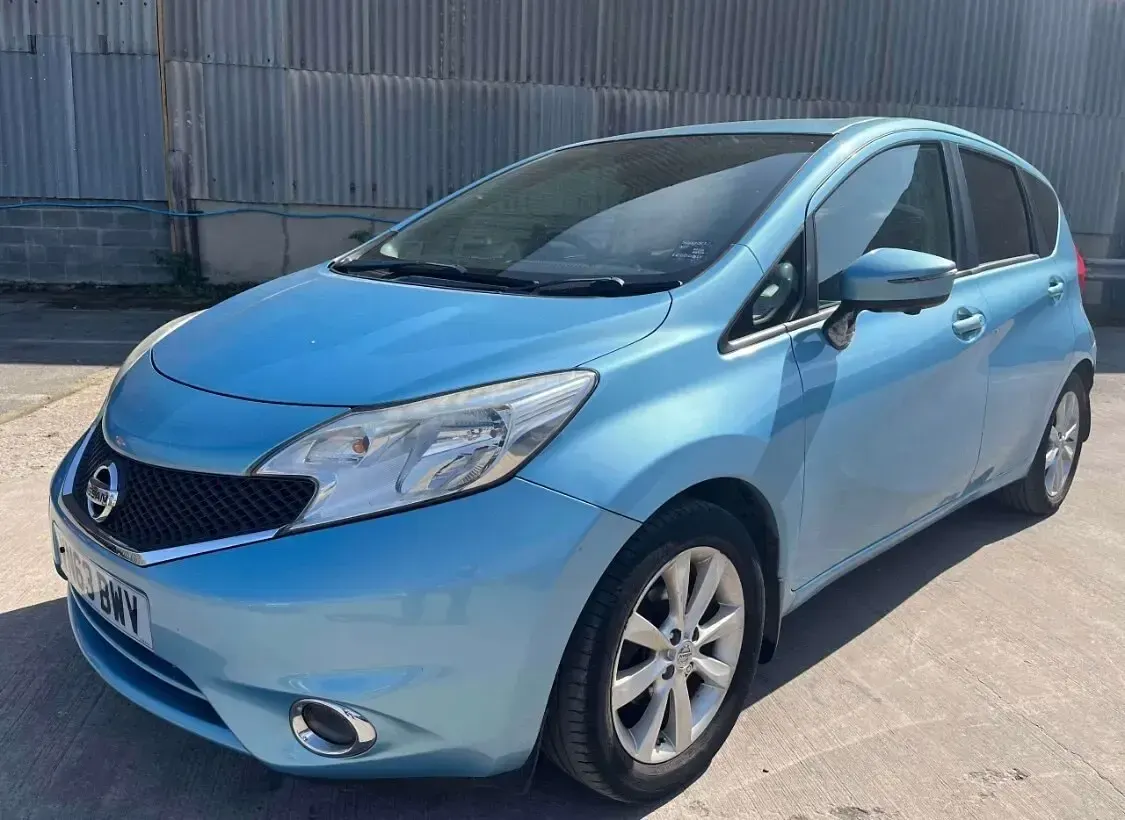 Used Nissan Note Tekna 90 HP (66 kW) 2013 Blue Hatchback