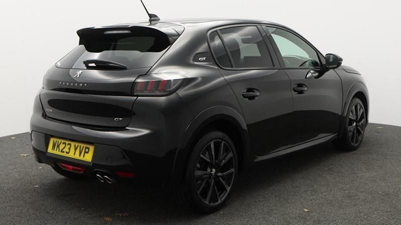 Second-hand Peugeot 208 GTi 130 CP (95 kW) 2023 Negru Hatchback