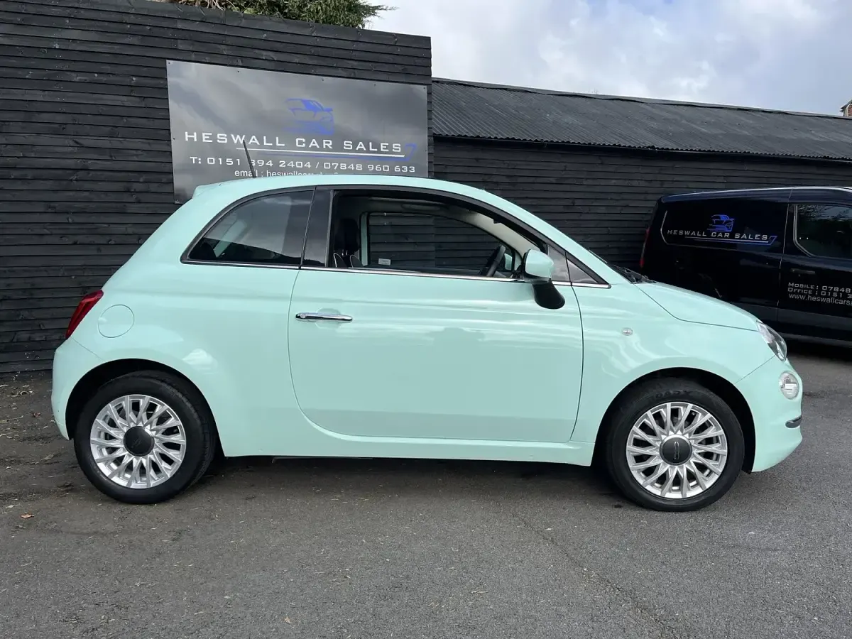Used Fiat 500 Lounge 69 HP (50 kW) 2016 Green Hatchback