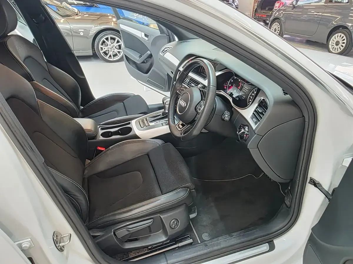 Used Audi A4 S-Line 170 HP (125 kW) 2015 White Estate