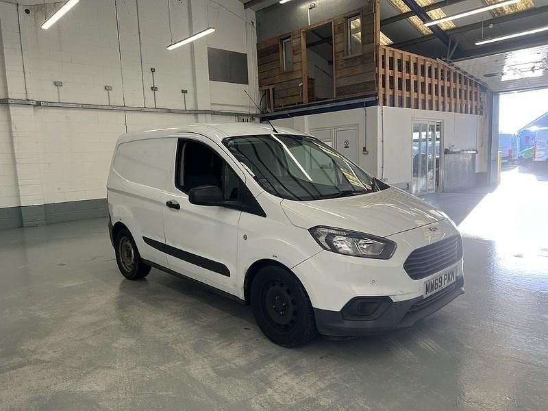 Used Ford Transit 100 HP (73 kW) 2020 White Van