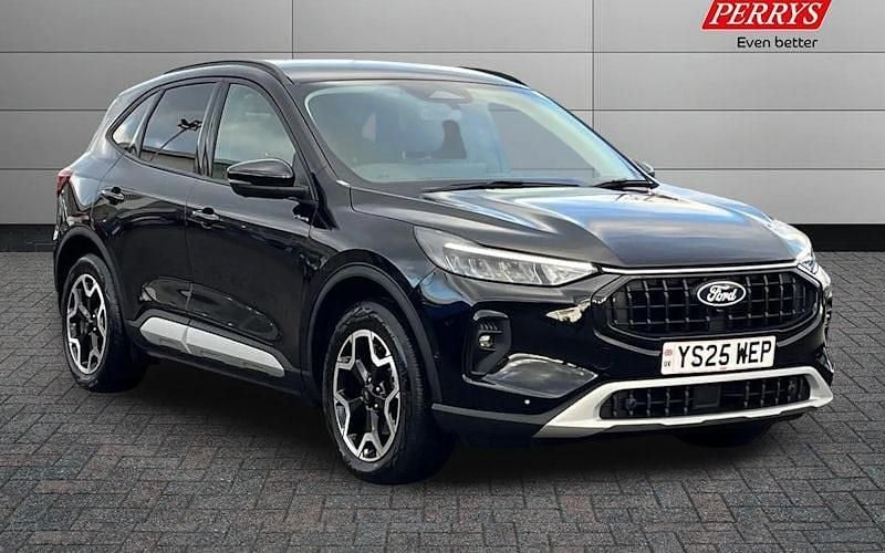 Used 2025 Ford Kuga Active SUV | £24,999 (Good price) - Image 1/4