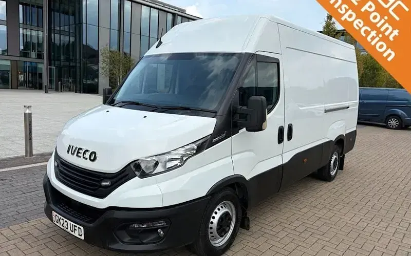 Used Iveco Daily 140 HP (102 kW) 2023 Van