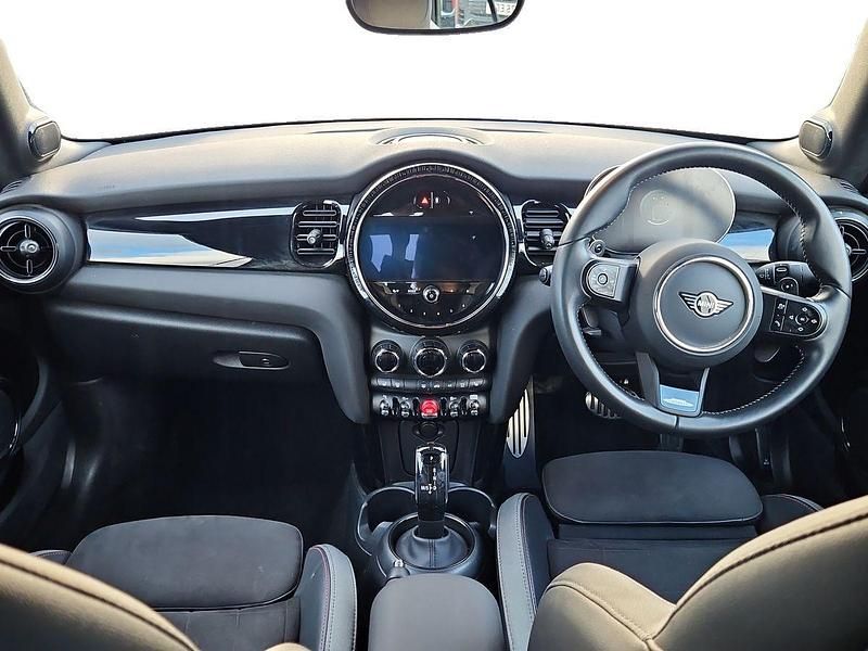 Used Mini Cooper S Sport 176 HP (129 kW) 2023 Yellow Hatchback