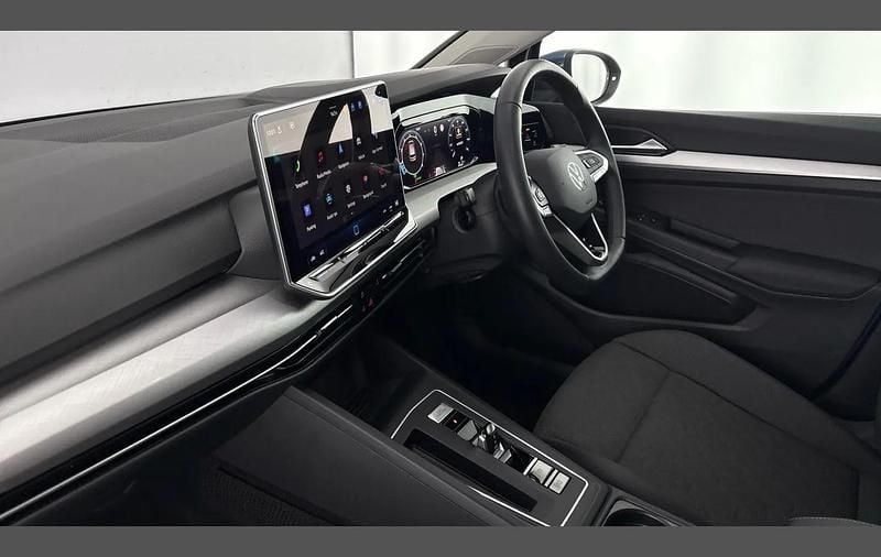 Used VW Golf VIII Match 147 HP (108 kW) 2024 Blue Hatchback