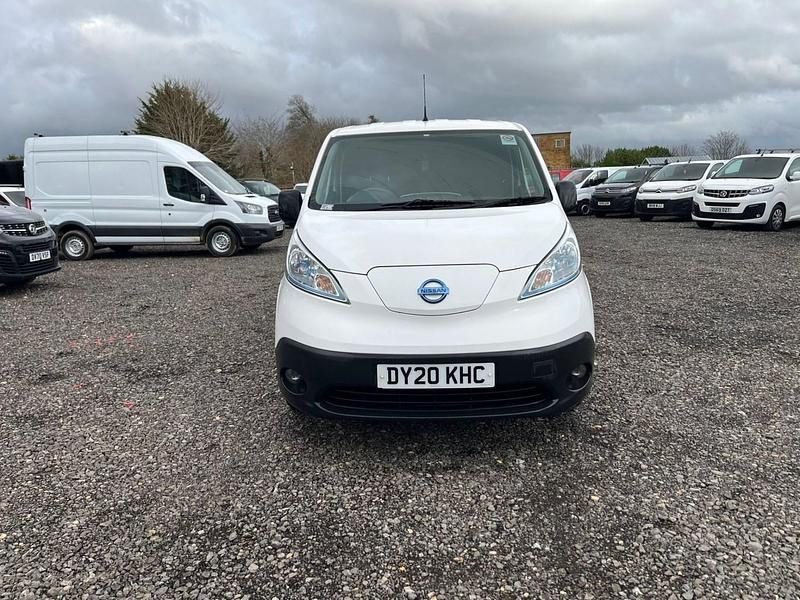 Used Nissan e-NV200 Acenta 80 kW (109 HP) 2020 White MPV
