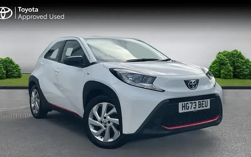 Used Toyota Aygo X PURE 72 HP (52 kW) 2025 SUV