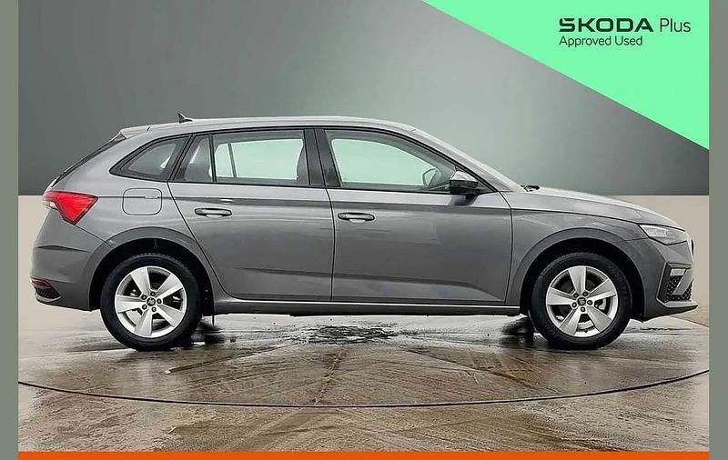 Used Skoda Scala SE 113 HP (83 kW) 2025 Graphite grey metallic Hatchback