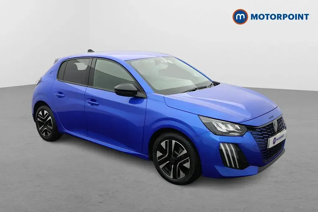 Used Peugeot 208 Allure 101 HP (74 kW) 2024 Hatchback