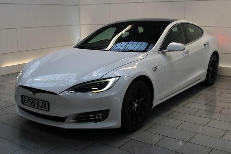 Used Tesla Model S 350 kW (476 HP) 2018 White Hatchback