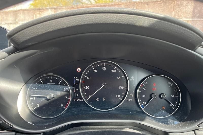 Used Mazda 3 Inclusive 180 HP (132 kW) 2019 Red Hatchback