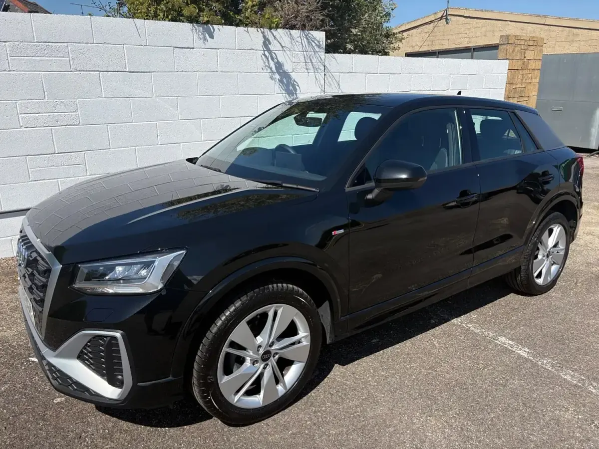 Used Audi Q2 S-Line 150 HP (110 kW) 2023 Black SUV