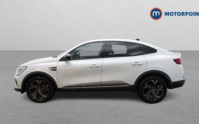 Used Renault Arkana Engineered 143 HP (105 kW) 2023 White SUV