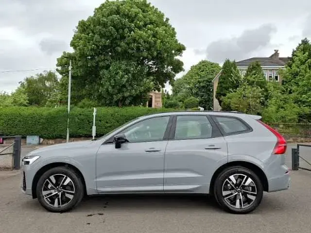 Used Volvo XC60 Plus 250 HP (183 kW) 2026 SUV