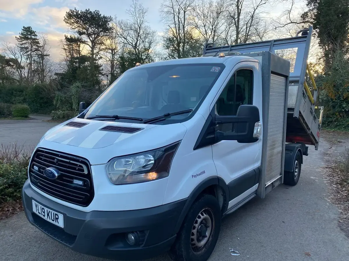 Used Ford Transit 130 HP (95 kW) 2019 White Cabriolet