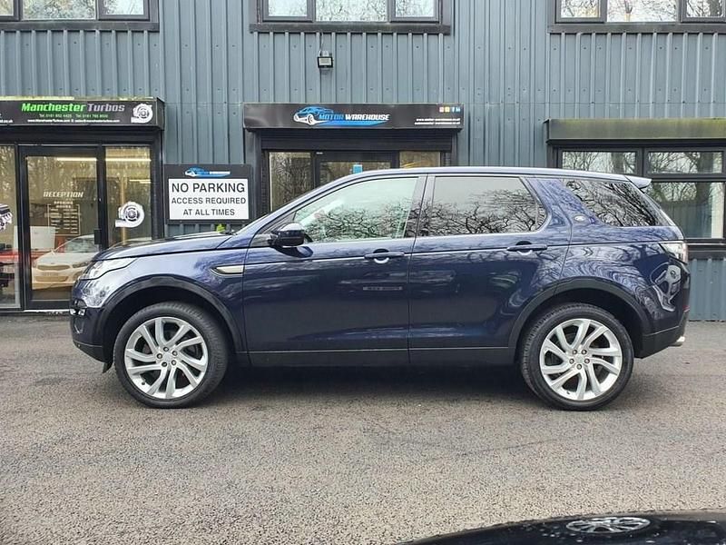Used Land Rover Discovery Sport SE 180 HP (132 kW) 2016 Blue SUV