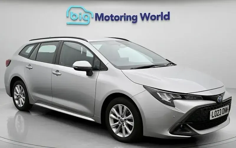 Used Toyota Corolla 140 HP (102 kW) 2023 Estate