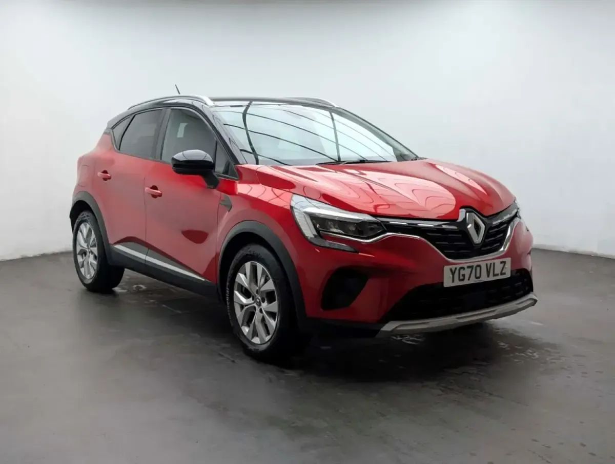 Usado Renault Captur Iconic 101 HP (74 kW) 2020 Vermelho SUV