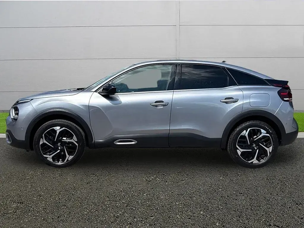 Begagnad Citroën C4 2023 Grå SUV